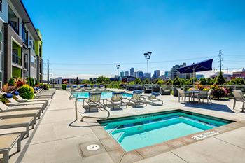 Year round hot tub and outdoor pool